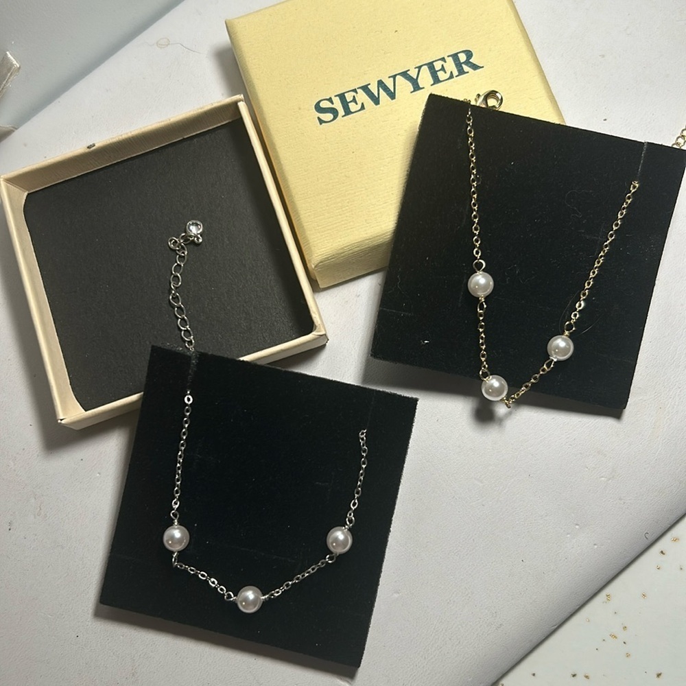 Sewyer Anklet(s)